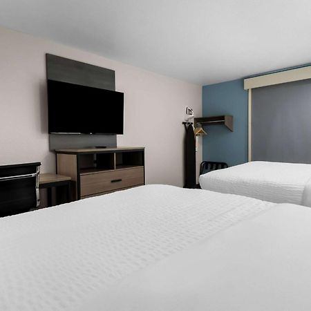 Clarion Pointe Hotel Fort Worth Eksteriør billede