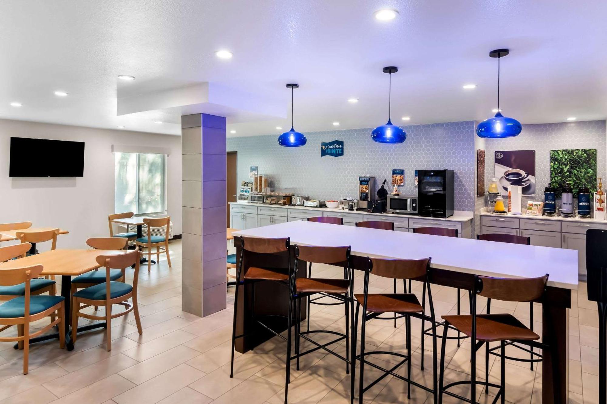 Clarion Pointe Hotel Fort Worth Eksteriør billede